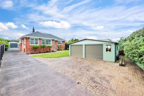 Photo of property in 7 Waitaki Street, Henderson, Auckland, 0612