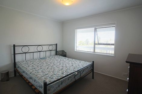Photo of property in 1/687 East Coast Road, Browns Bay, Auckland, 0630