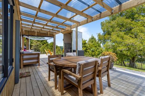 Photo of property in 24 Noakes Hill Road, Puhoi, Silverdale, 0994