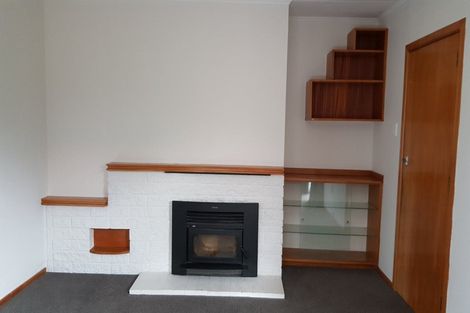 Photo of property in 25 Brookes Terrace, Waitara, 4320