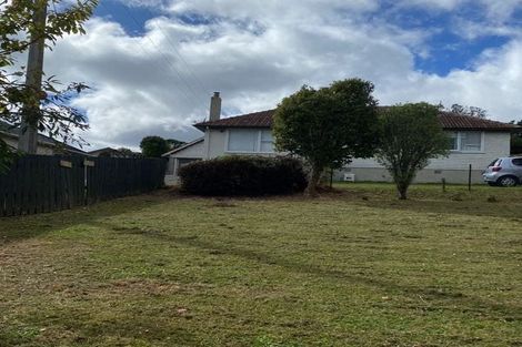 Photo of property in 29 Taylor Terrace, Tawa, Wellington, 5028