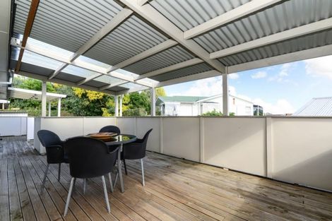 Photo of property in 104 Tuhikaramea Road, Dinsdale, Hamilton, 3204