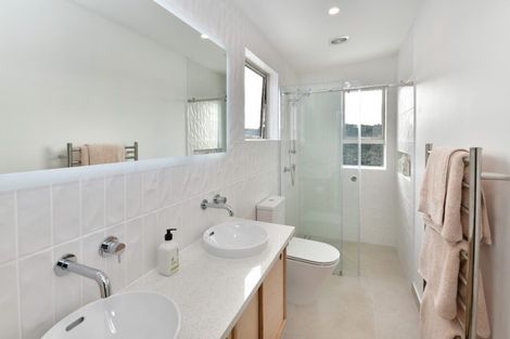 Photo of property in 5 Ringi Lane, Orewa, 0931