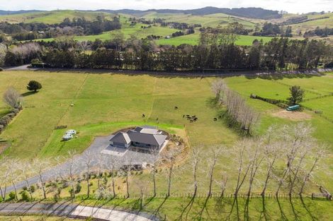 Photo of property in 681c Puketona Road, Haruru, 0204