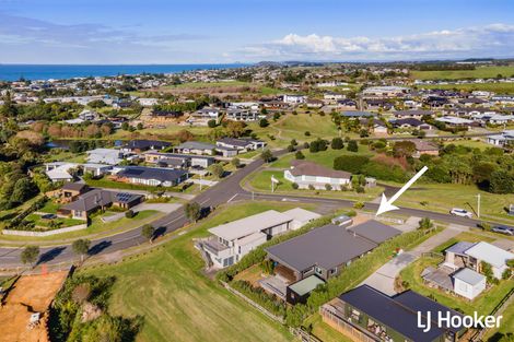 Photo of property in 4 Tohora View, Waihi Beach, 3611