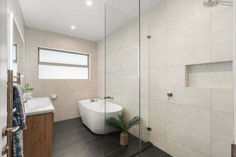 Photo of property in 14 Rockport Place, Parklands, Christchurch, 8083