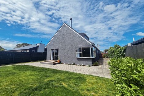 Photo of property in 417a Ruahine Street, Terrace End, Palmerston North, 4410