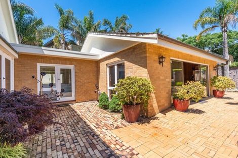 Photo of property in 60 Paritai Drive, Orakei, Auckland, 1071