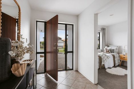 Photo of property in 14 Glenmonarch Place, Pyes Pa, Tauranga, 3112