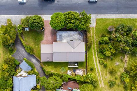 Photo of property in 17 Brandon Road, Manly, Whangaparaoa, 0930