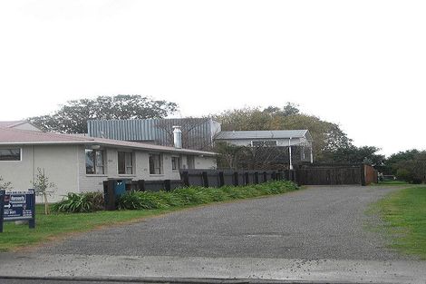 Photo of property in 37 Manawa Avenue, Raumati Beach, Paraparaumu, 5032
