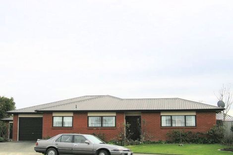 Photo of property in 2/12 Alan Styles Place, Greenmeadows, Napier, 4112