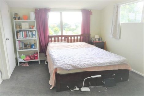 Photo of property in 10a Marie Crescent, Te Atatu South, Auckland, 0610