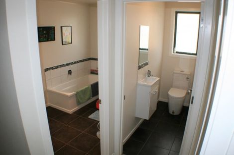 Photo of property in 2a Roosevelt Street, Levin, 5510