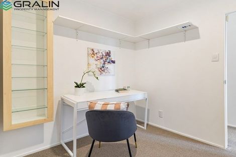 Photo of property in 52 Takahe Road, Titirangi, Auckland, 0604