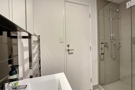 Photo of property in Alpha Apartments, 703/4 Elizabeth Street, Mount Victoria, Wellington, 6011