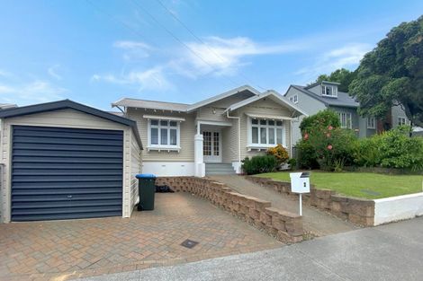 Photo of property in 6 Admiral Beatty Avenue, Mount Roskill, Auckland, 1041