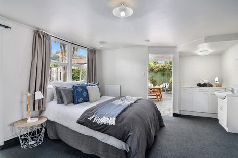 Photo of property in 370a Hardy Street, Nelson, 7010