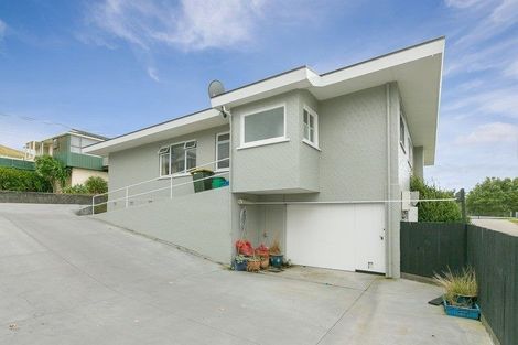 Photo of property in 69 South Road, Blagdon, New Plymouth, 4310