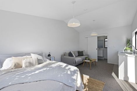 Photo of property in 189 Weston Road, St Albans, Christchurch, 8052