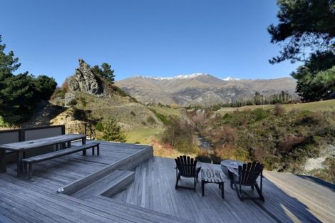 Photo of property in 11 Rapley Close, Arrow Junction, Queenstown, 9371