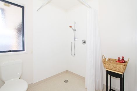 Photo of property in 26 Leon Street, Riverdale, Gisborne, 4010