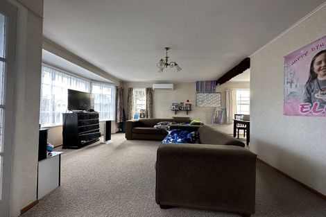 Photo of property in 7 Minton Place, Manurewa, Auckland, 2102