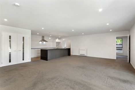 Photo of property in 16 Kilkivan Lane, Broomfield, Christchurch, 8042