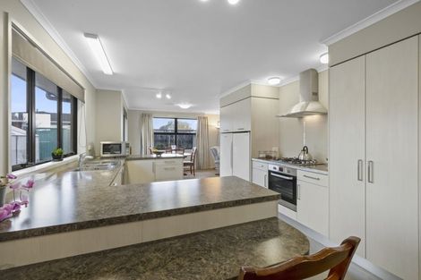 Photo of property in 18a Virginia Place, Whalers Gate, New Plymouth, 4310