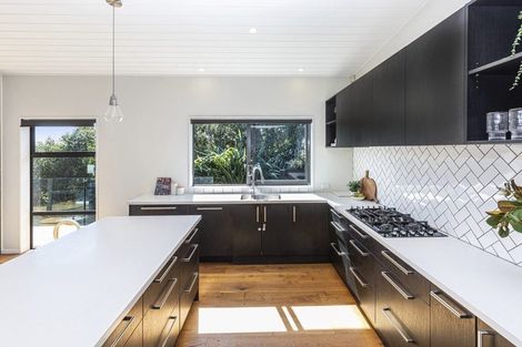 Photo of property in 1 Quarry Hill Terrace, Kennedys Bush, Christchurch, 8025