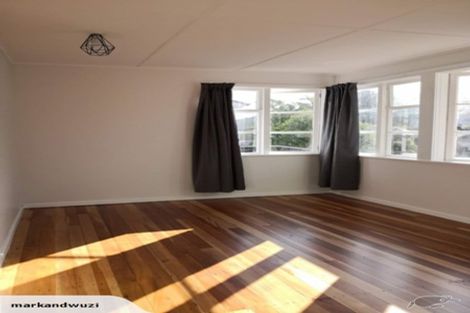 Photo of property in 50 Compton Crescent, Taita, Lower Hutt, 5011