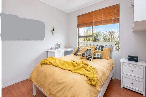 Photo of property in 63 Marendellas Drive, Bucklands Beach, Auckland, 2014