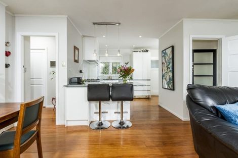 Photo of property in 120a Vauxhall Road, Narrow Neck, Auckland, 0624