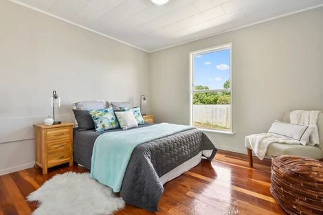 Photo of property in 39 Arnwood Street, Manurewa, Auckland, 2102