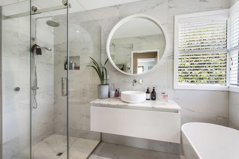 Photo of property in 66a Saint Georges Bay Road, Parnell, Auckland, 1052