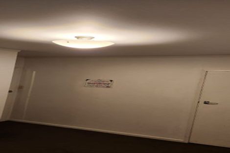 Photo of property in 2/27 Miro Street, New Lynn, Auckland, 0600