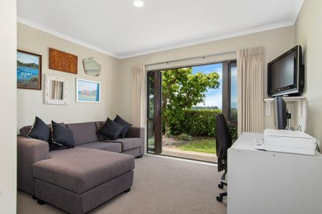 Photo of property in 39 Browns Drive, Waihi Beach, 3611