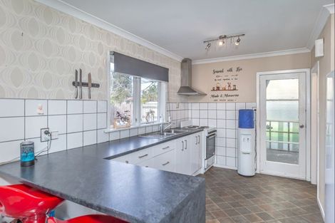 Photo of property in 57 Hokio Beach Road, Levin, 5510