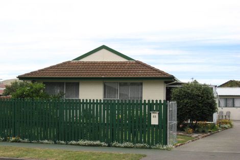 Photo of property in 33 Kawau Crescent, Bromley, Christchurch, 8062