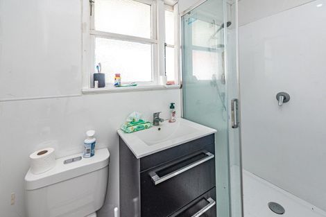 Photo of property in 16 Victory Place, Aramoho, Whanganui, 4500