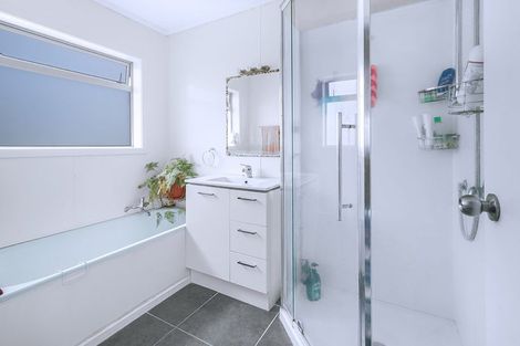 Photo of property in 10 Hamblyn Crescent, Nawton, Hamilton, 3200