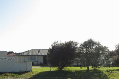 Photo of property in 4 Prita Lane, Coastlands, Whakatane, 3120