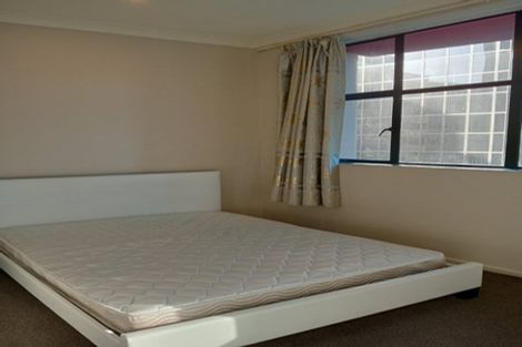 Photo of property in Terrace Garden Apartments, 3e/120 The Terrace, Wellington Central, Wellington, 6011