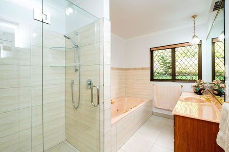 Photo of property in 2 Chestnut Court, Havelock North, 4130