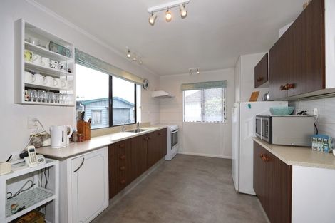 Photo of property in 1102 Jellicoe Street, Mayfair, Hastings, 4122