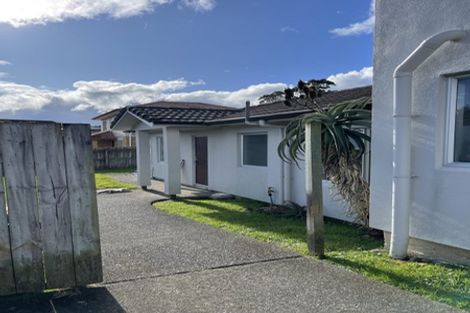 Photo of property in 14 Ballymore Drive, Pinehill, Auckland, 0632