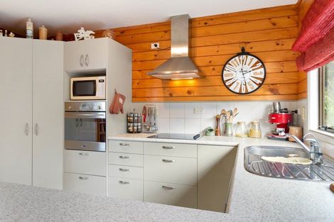 Photo of property in 2/71 Stanmore Bay Road, Stanmore Bay, Whangaparaoa, 0932