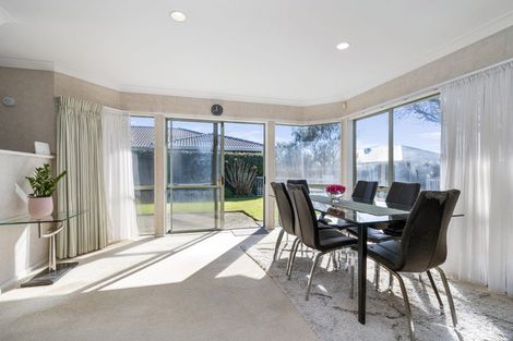 Photo of property in 10 Laburnum Glen, Mount Maunganui, 3116