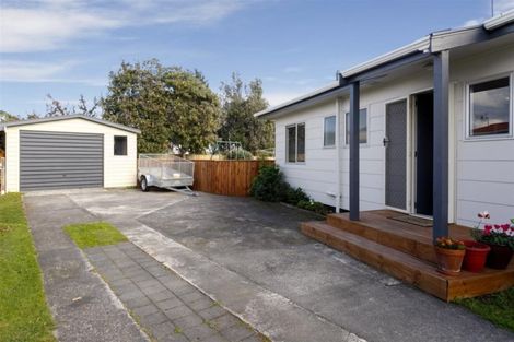 Photo of property in 104 Richmond Avenue, Richmond Heights, Taupo, 3330