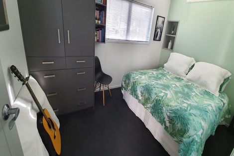 Photo of property in 964 Whangaparaoa Road, Manly, Whangaparaoa, 0930